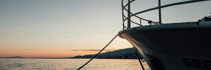 Entre a âncora e o mar